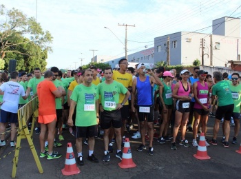 1ª Andradina Running Unimed reuniu cerca de 400 pessoas no último domingo